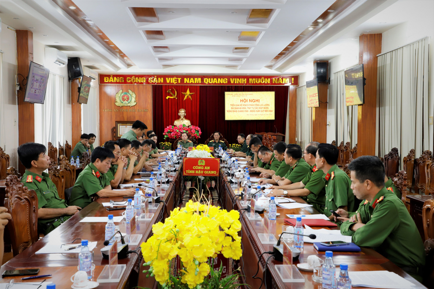 Quang cảnh Hội nghị