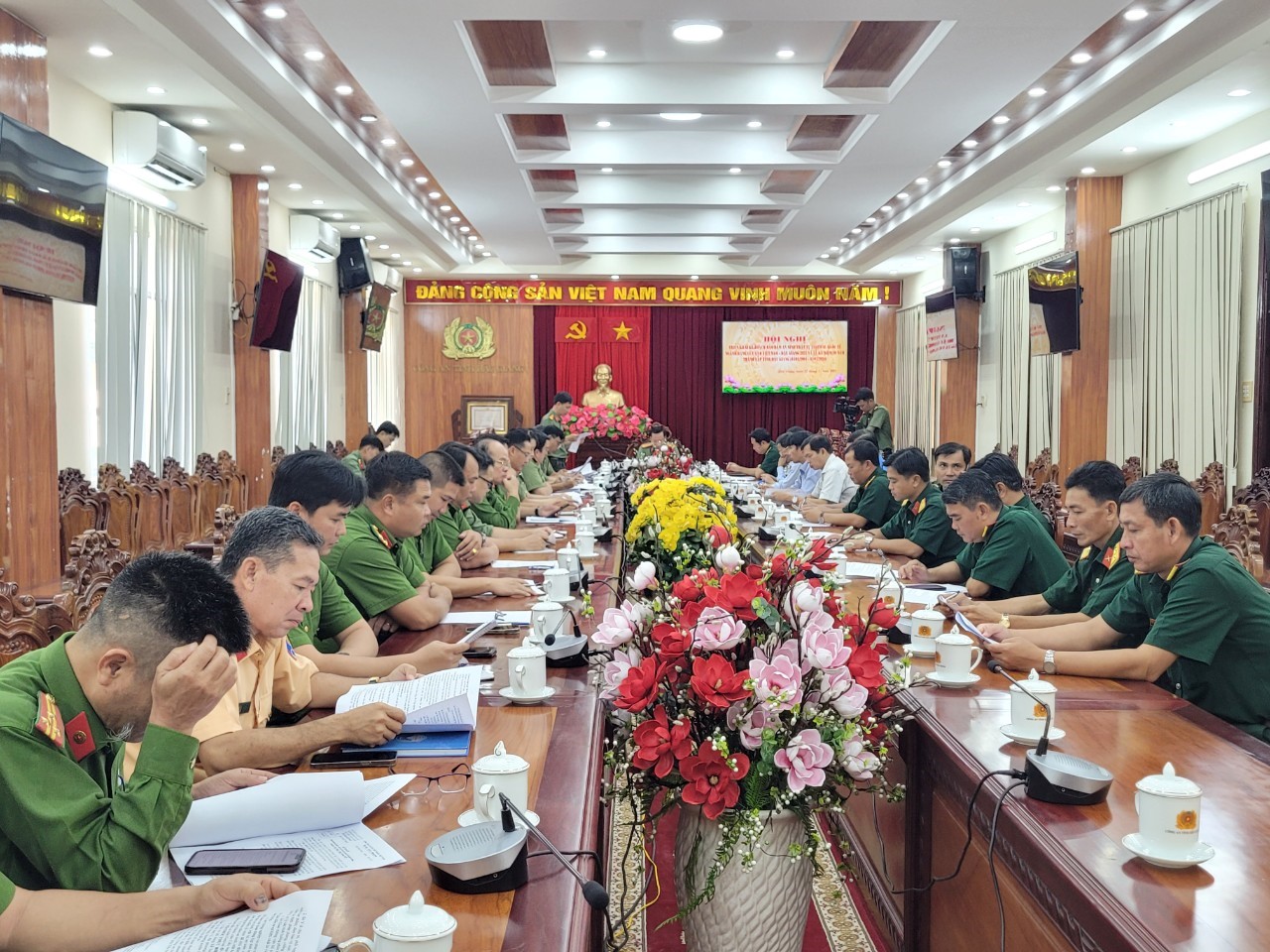 Quang cảnh Hội nghị